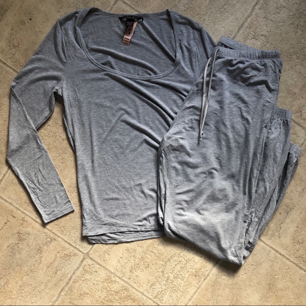 NWT | VICTORIA’S SECRET | Pajama Set